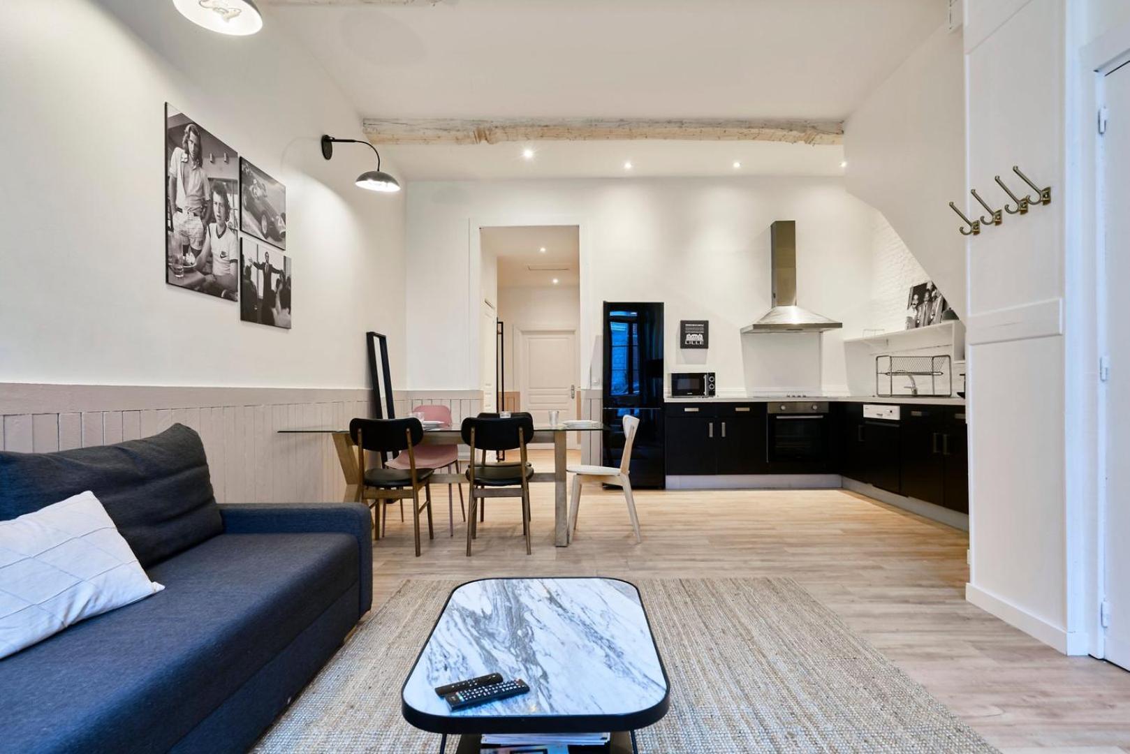 Old Lille: Charming Renovated Apartment 외부 사진